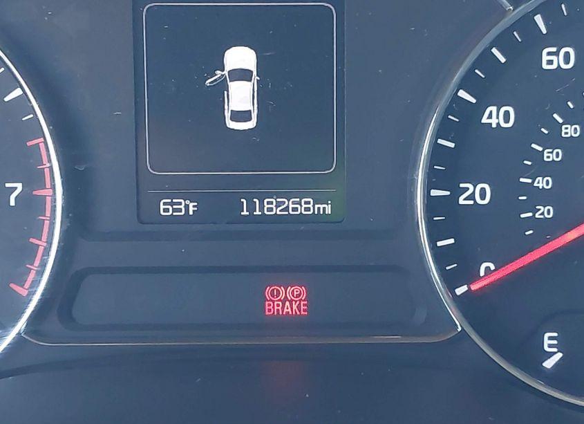 Photo 16 of 2017 Kia Forte EX (VIN 3KPFL4A8XHE088720)