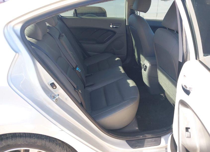 Photo 8 of 2017 Kia Forte EX (VIN 3KPFL4A8XHE088720)