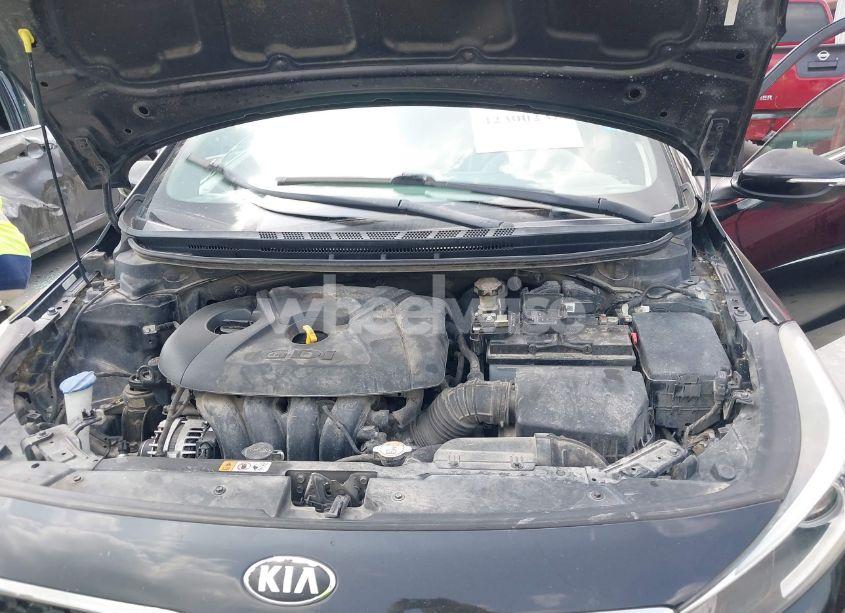 Photo 10 of 2017 Kia Forte EX (VIN 3KPFL4A8XHE093383)