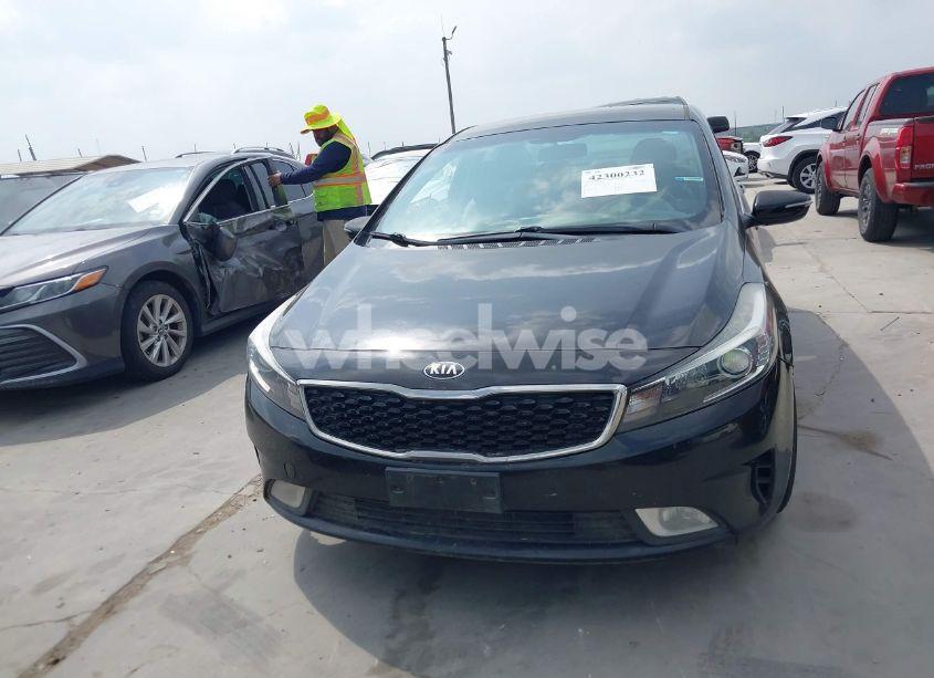 Photo 12 of 2017 Kia Forte EX (VIN 3KPFL4A8XHE093383)