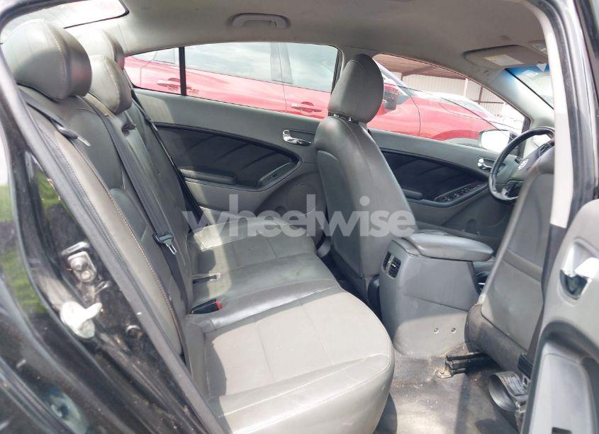 Photo 8 of 2017 Kia Forte EX (VIN 3KPFL4A8XHE093383)