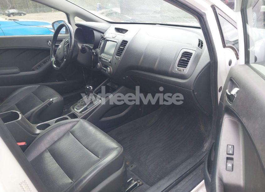 Photo 5 of 2017 Kia Forte EX (VIN 3KPFN4A87HE004640)