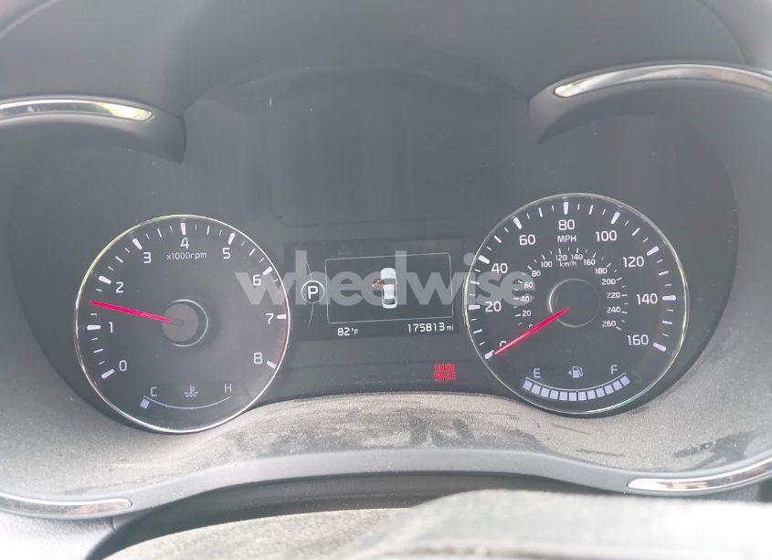 Photo 7 of 2017 Kia Forte EX (VIN 3KPFN4A87HE004640)