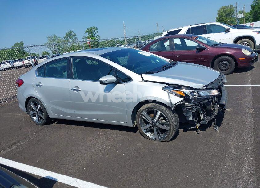 Photo 13 of 2018 Kia Forte EX (VIN 3KPFN4A88JE165326)