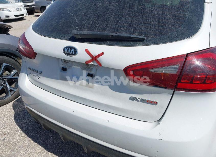 Photo 19 of 2017 Kia Forte SX (VIN 3KPFN5A35HE140517)