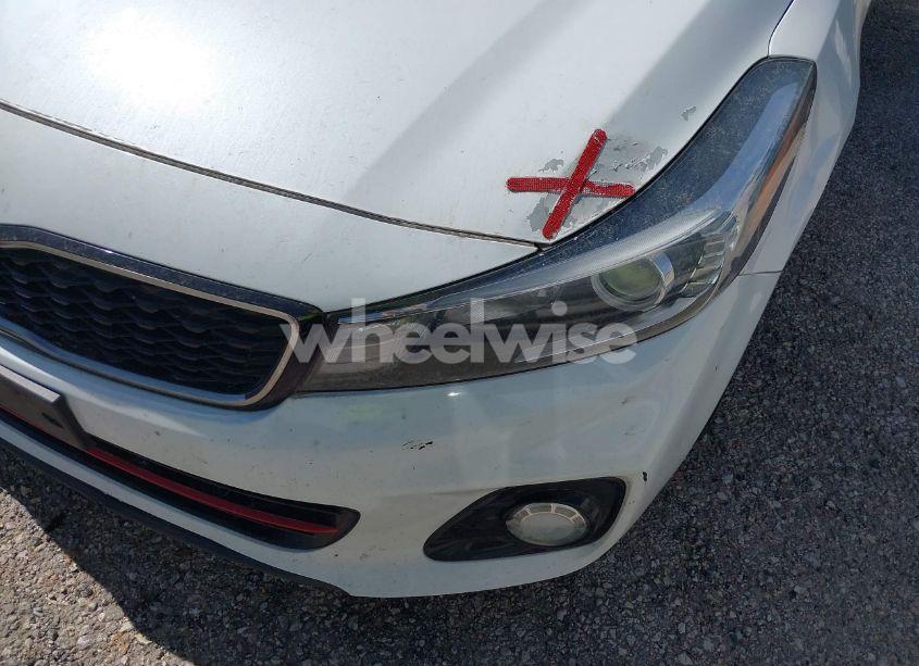 Photo 21 of 2017 Kia Forte SX (VIN 3KPFN5A35HE140517)