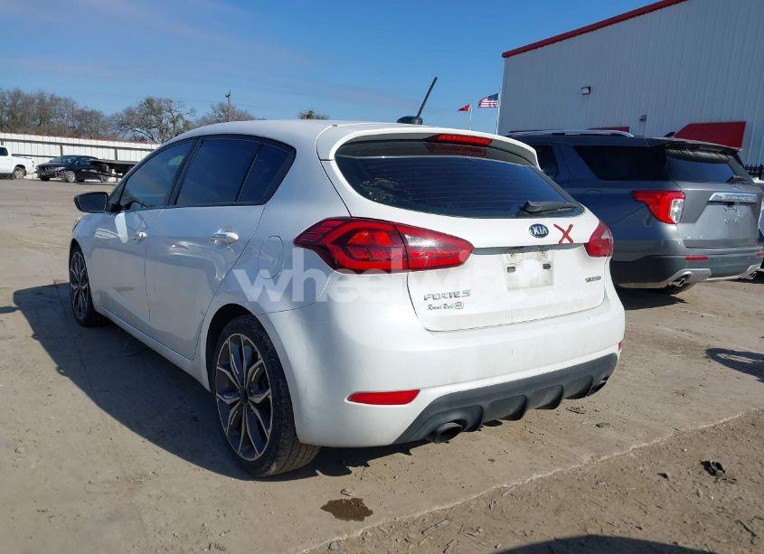 Photo 3 of 2017 Kia Forte SX (VIN 3KPFN5A35HE140517)