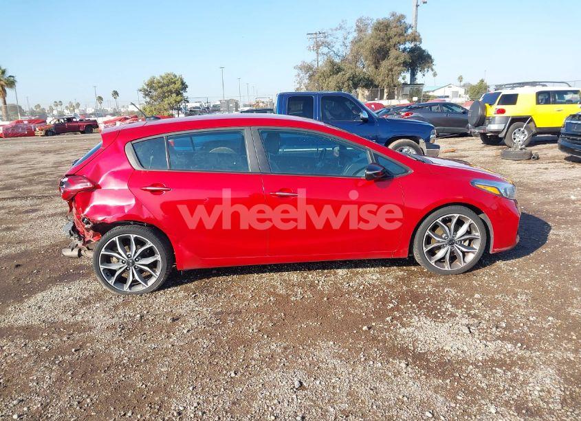 Photo 14 of 2017 Kia Forte SX (VIN 3KPFN5A36HE055914)