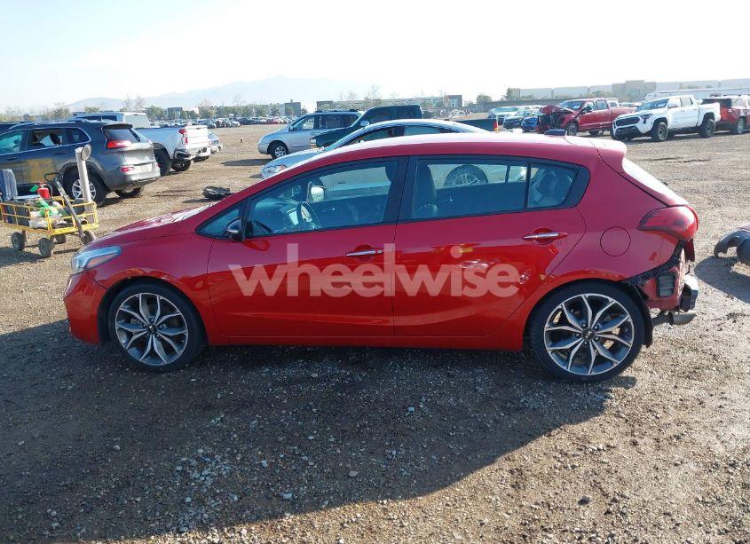 Photo 15 of 2017 Kia Forte SX (VIN 3KPFN5A36HE055914)