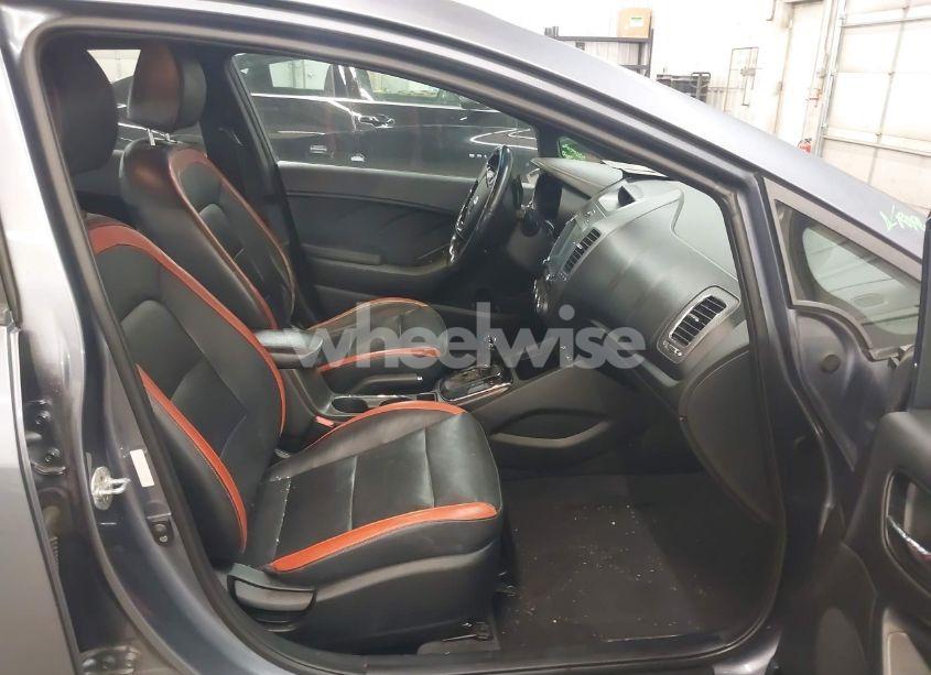 Photo 5 of 2018 Kia Forte SX (VIN 3KPFN5A36JE192941)