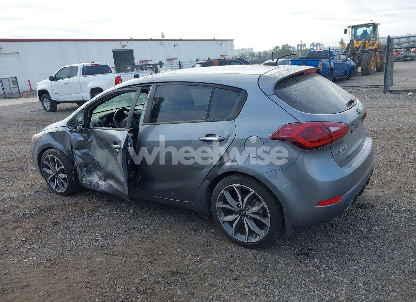 Photo 14 of 2017 Kia Forte SX (VIN 3KPFN5A39HE064347)