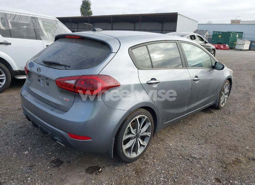 Photo 4 of 2017 Kia Forte SX (VIN 3KPFN5A39HE064347)