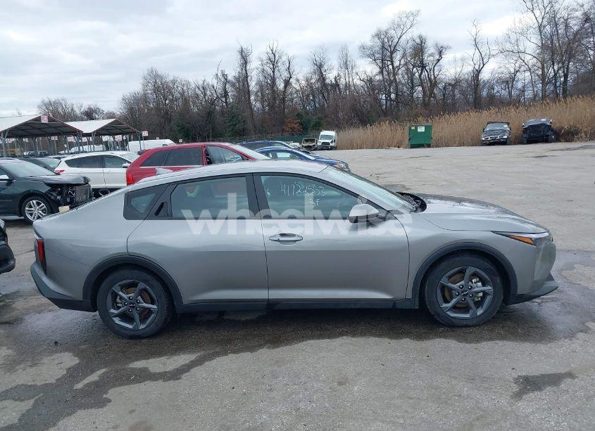 Photo 13 of 2025 Kia K4 LXS (VIN 3KPFT4DE0SE013825)