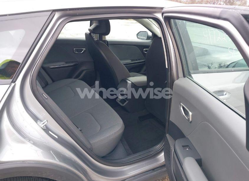 Photo 8 of 2025 Kia K4 LXS (VIN 3KPFT4DE0SE013825)