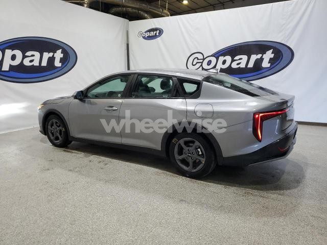 Photo 6 of 2025 KIA K4 LX (VIN 3KPFT4DE0SE039082)