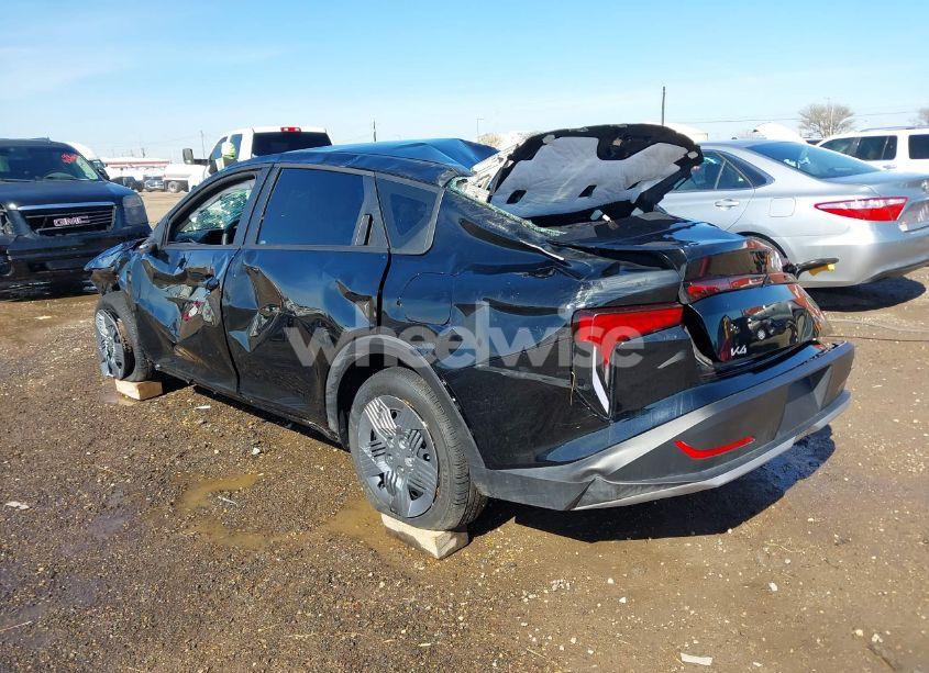 Photo 3 of 2025 Kia K4 LX (VIN 3KPFT4DE0SE049109)