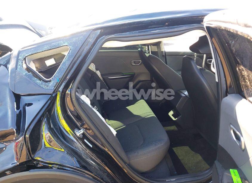 Photo 8 of 2025 Kia K4 LX (VIN 3KPFT4DE0SE049109)