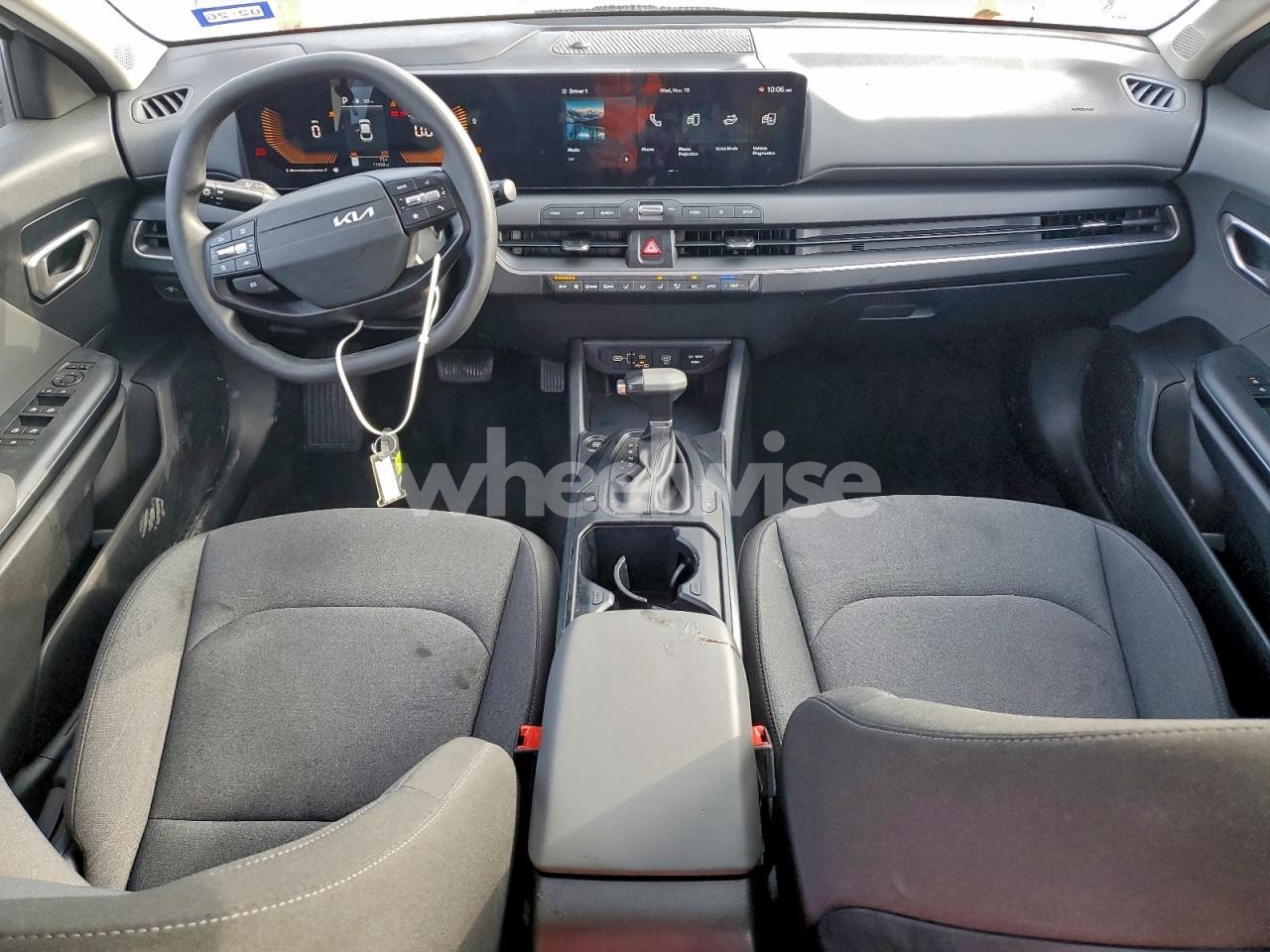 Photo 8 of 2025 KIA K4 LX (VIN 3KPFT4DE0SE113889)