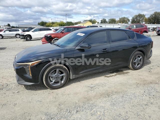 2025 KIA K4 LX (VIN 3KPFT4DE0SE144656) main photo