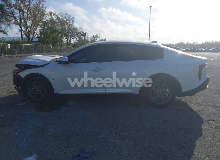 Photo 15 of 2025 Kia K4 LXS (VIN 3KPFT4DE1SE006012)