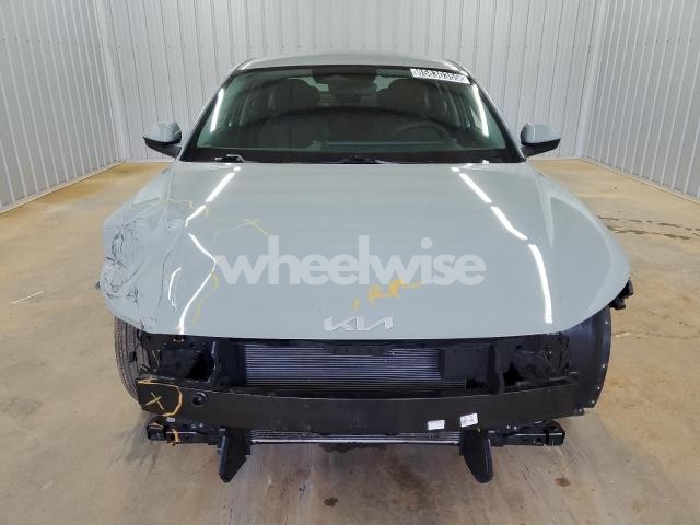 Photo 9 of 2025 KIA K4 LX (VIN 3KPFT4DE1SE021142)