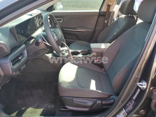 Photo 2 of 2025 KIA K4 LX (VIN 3KPFT4DE1SE076318)