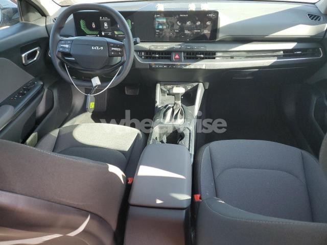 Photo 3 of 2025 KIA K4 LX (VIN 3KPFT4DE1SE076318)