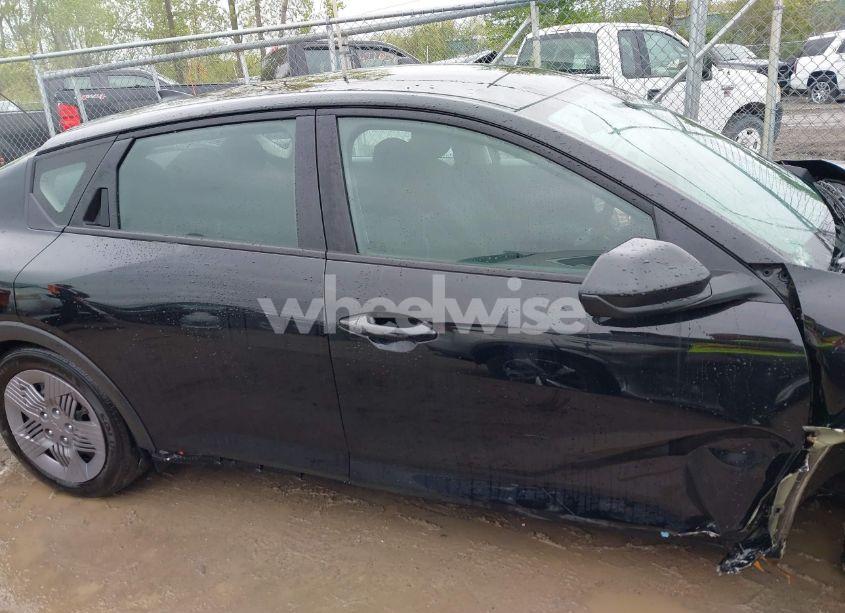 Photo 14 of 2025 Kia K4 LX (VIN 3KPFT4DE2SE034725)