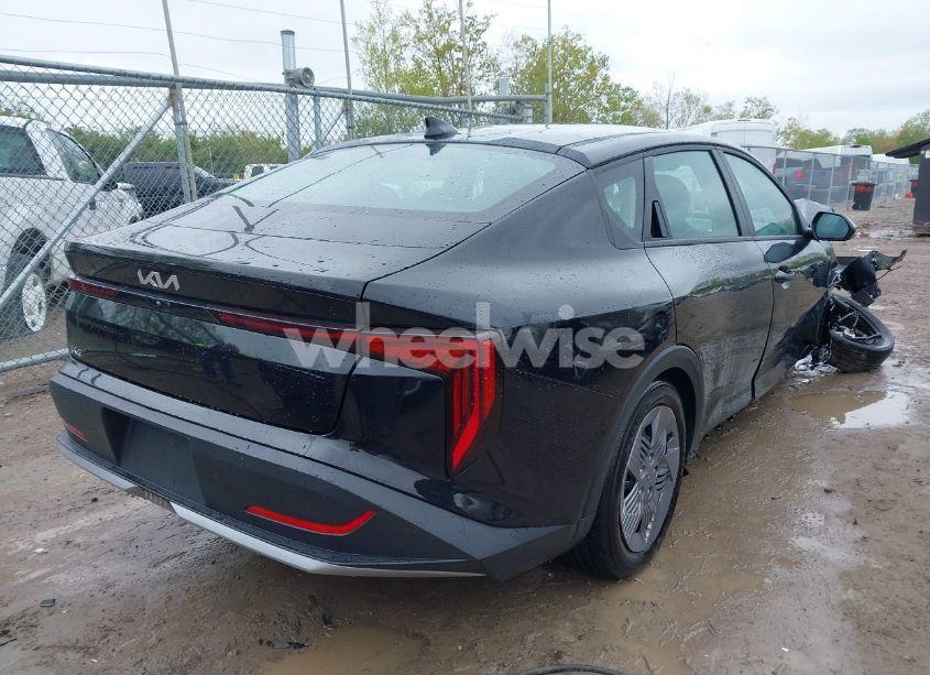 Photo 4 of 2025 Kia K4 LX (VIN 3KPFT4DE2SE034725)