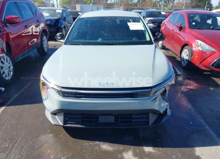 Photo 12 of 2025 Kia K4 LXS (VIN 3KPFT4DE2SE040962)