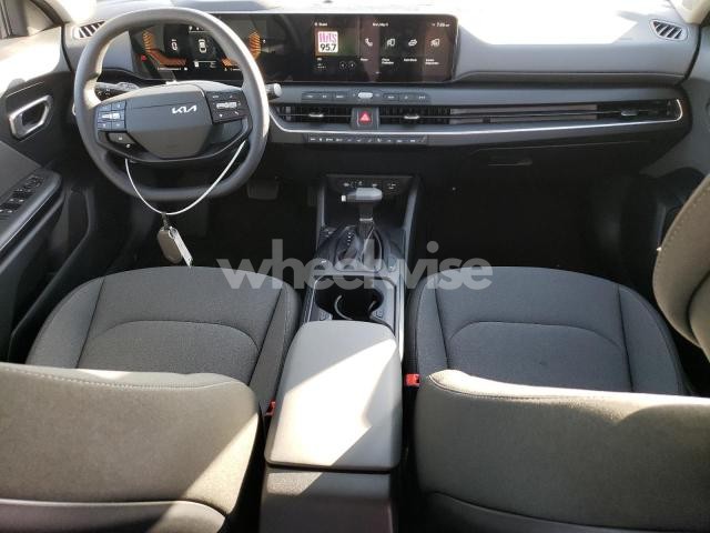 Photo 10 of 2025 KIA K4 LX (VIN 3KPFT4DE2SE098151)