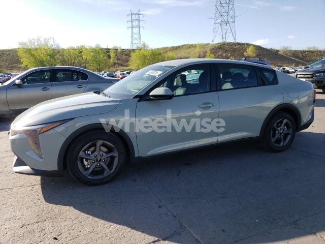 Photo 8 of 2025 KIA K4 LX (VIN 3KPFT4DE2SE098151)