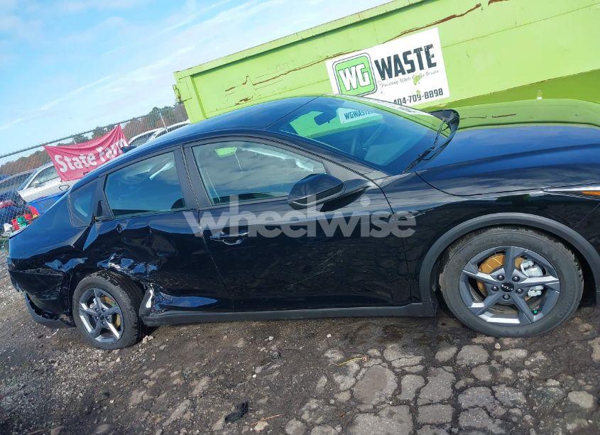 Photo 13 of 2025 Kia K4 LXS (VIN 3KPFT4DE3SE009705)