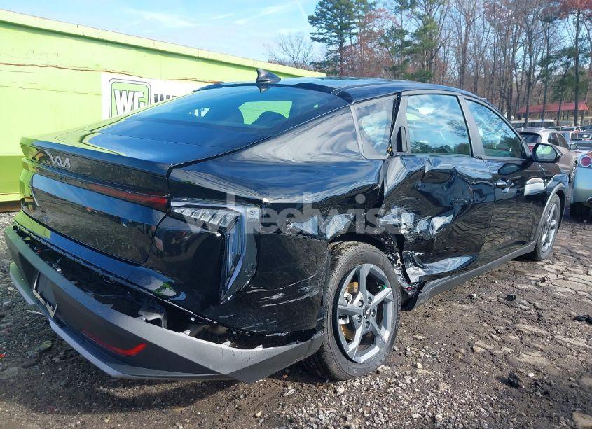 Photo 6 of 2025 Kia K4 LXS (VIN 3KPFT4DE3SE009705)