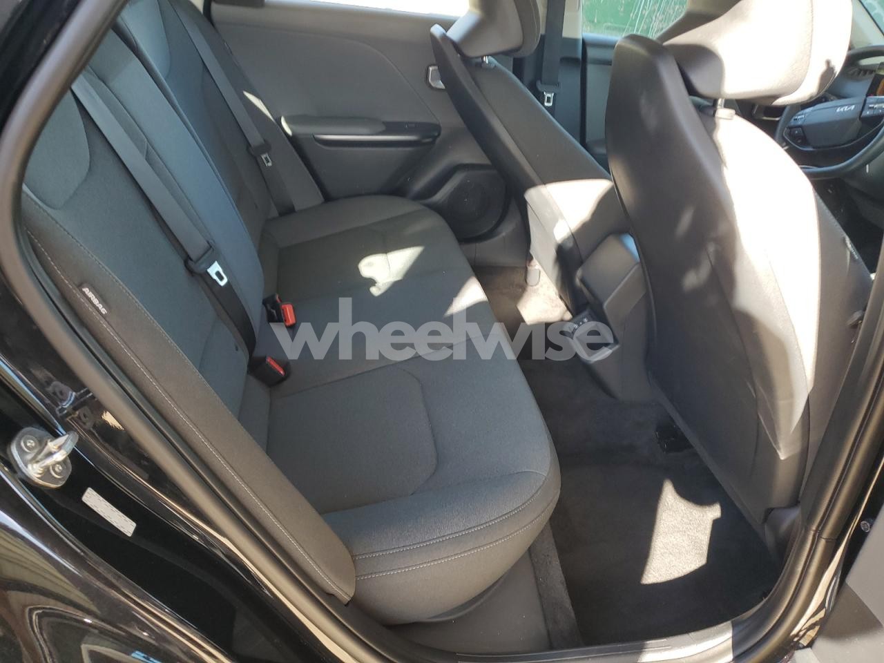 Photo 10 of 2025 KIA K4 LX (VIN 3KPFT4DE3SE022454)