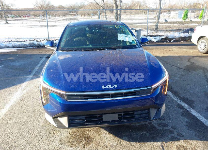 Photo 12 of 2025 Kia K4 LXS (VIN 3KPFT4DE3SE023135)