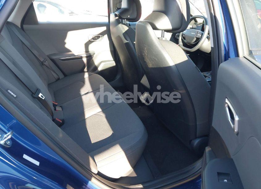 Photo 8 of 2025 Kia K4 LXS (VIN 3KPFT4DE3SE023135)