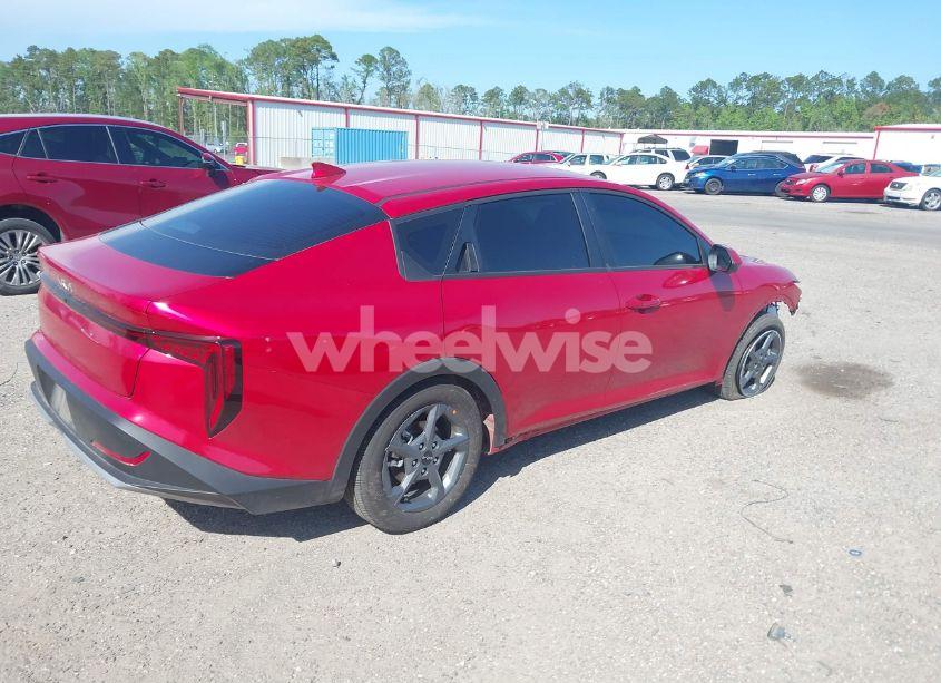 Photo 4 of 2025 Kia K4 LXS (VIN 3KPFT4DE3SE024155)