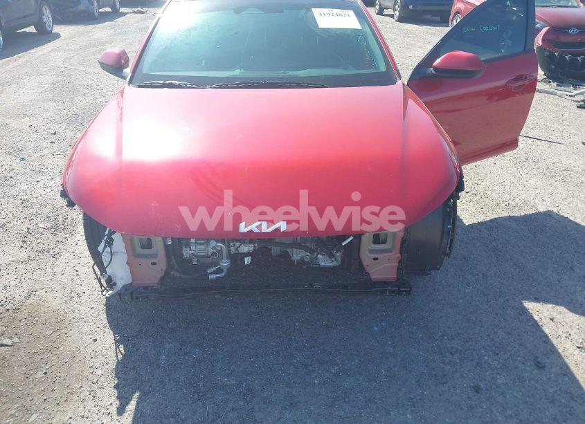 Photo 6 of 2025 Kia K4 LXS (VIN 3KPFT4DE3SE024155)