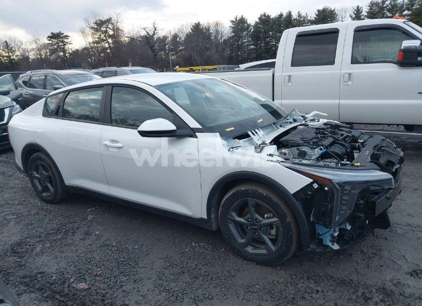 Photo 13 of 2025 Kia K4 LXS (VIN 3KPFT4DE3SE029937)