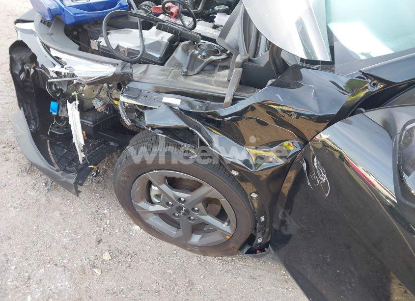 Photo 6 of 2025 Kia K4 LXS (VIN 3KPFT4DE3SE045944)