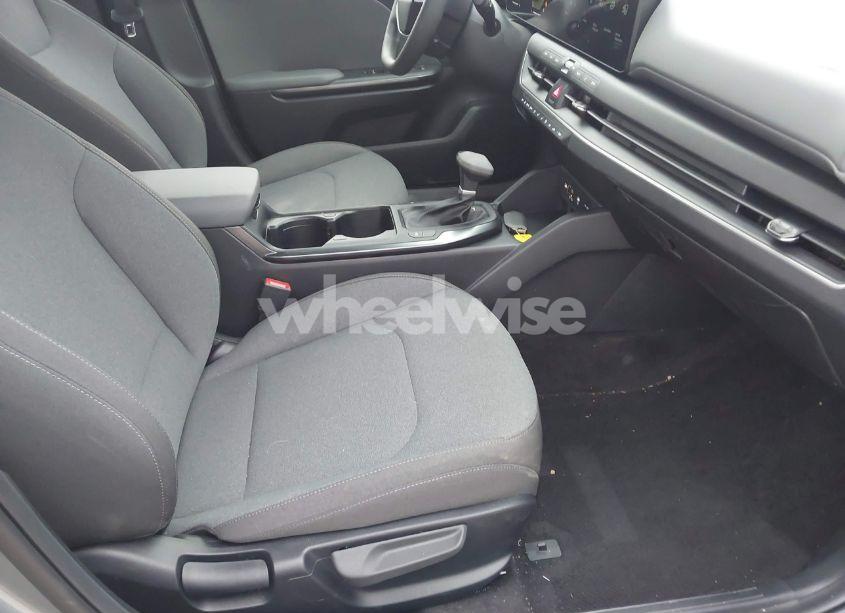 Photo 5 of 2025 Kia K4 LXS (VIN 3KPFT4DE3SE048536)