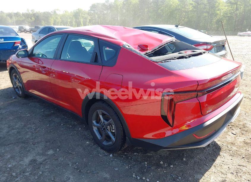 Photo 3 of 2025 Kia K4 LXS (VIN 3KPFT4DE4SE003167)