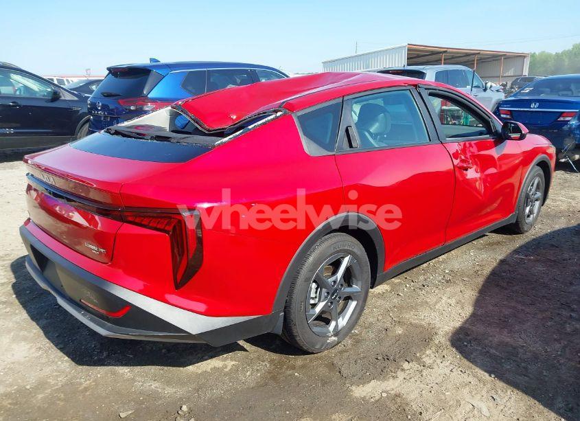 Photo 4 of 2025 Kia K4 LXS (VIN 3KPFT4DE4SE003167)