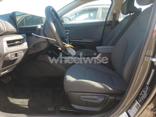 Photo 3 of 2025 KIA K4 LX (VIN 3KPFT4DE4SE020096)