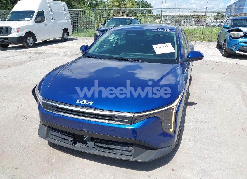 Photo 6 of 2025 Kia K4 LXS (VIN 3KPFT4DE4SE021796)