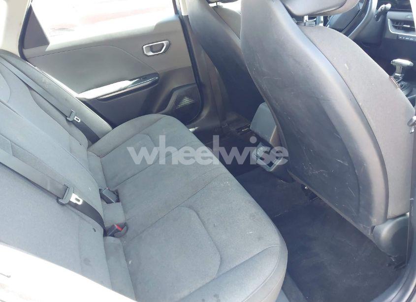 Photo 8 of 2025 Kia K4 LXS (VIN 3KPFT4DE4SE021796)