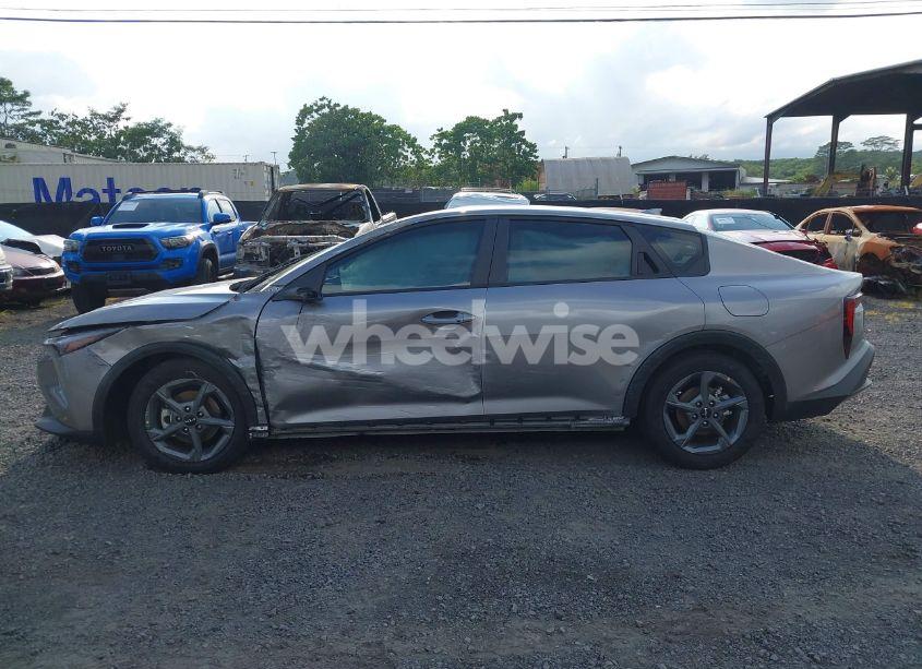 Photo 14 of 2025 Kia K4 LXS (VIN 3KPFT4DE4SE026612)