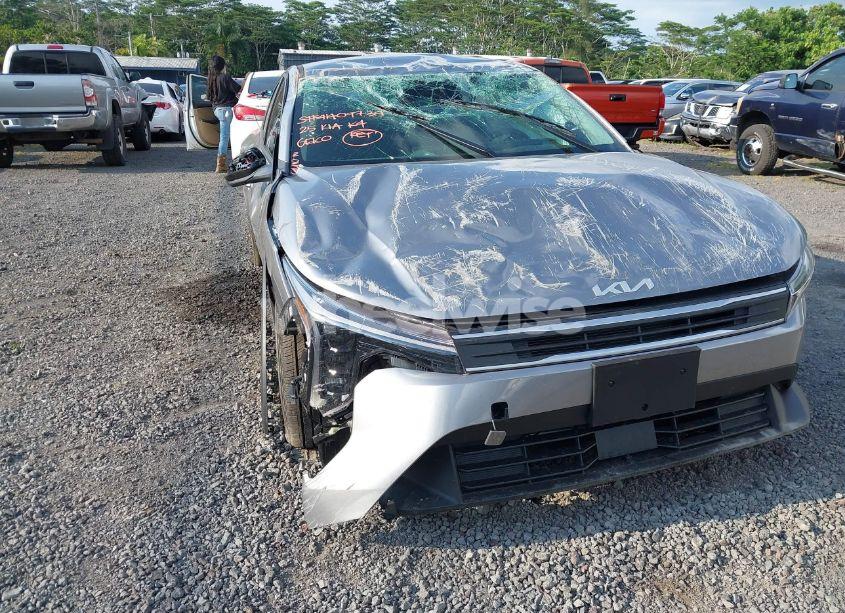 Photo 6 of 2025 Kia K4 LXS (VIN 3KPFT4DE4SE026612)