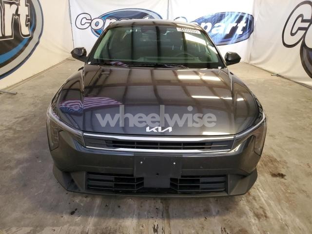 Photo 3 of 2025 KIA K4 LX (VIN 3KPFT4DE4SE070495)